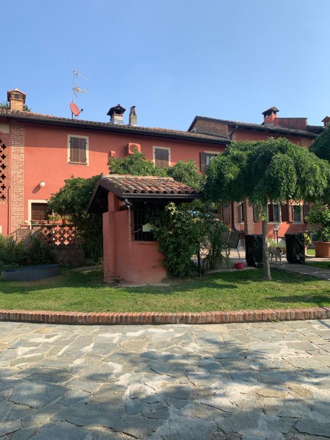 Hotel La Vecchia Cascina Rossa à Fubine Extérieur photo