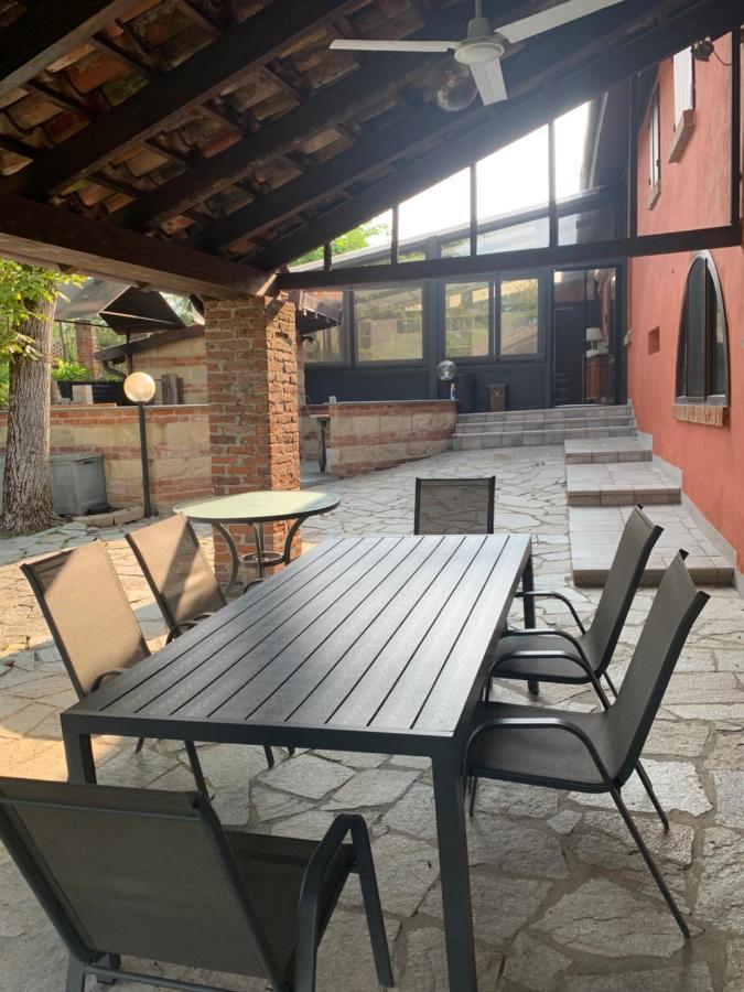 Hotel La Vecchia Cascina Rossa à Fubine Extérieur photo
